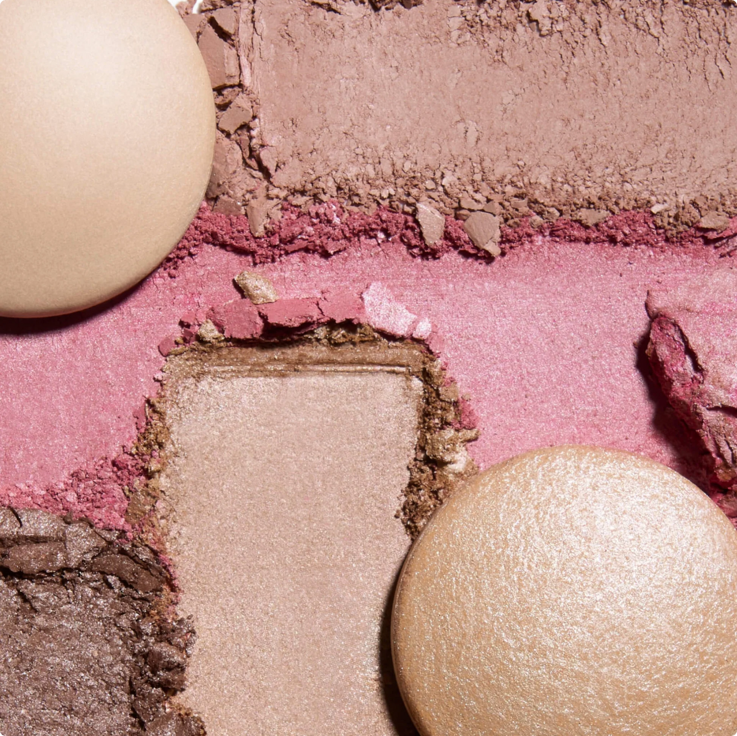 ✨Holiday Baked Starter Kit(3PC)Includes a foundation, travel-friendly brush, and full face palette